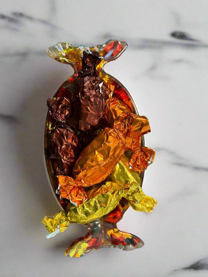 An autumn-themed dish featuring gluten-free date candies